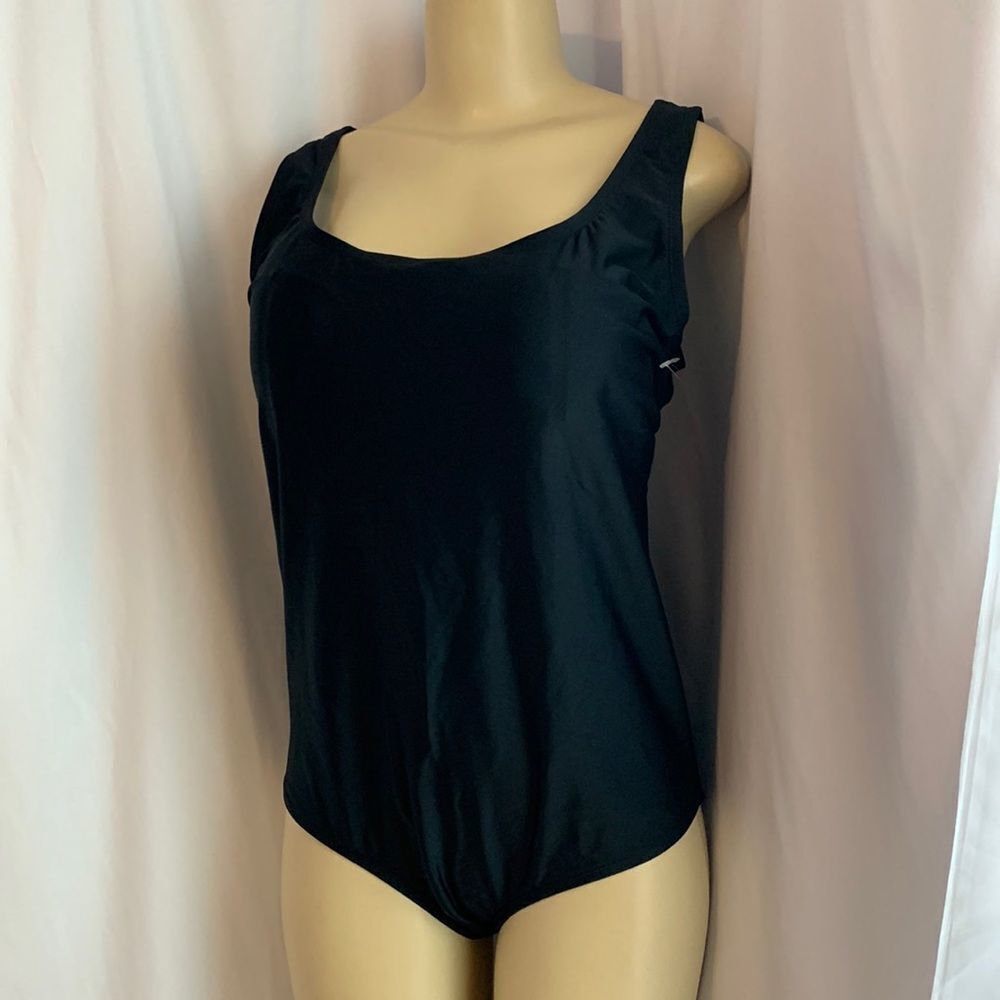 CATHERINES Plus Size Swimsuit Swimwear one-piece Black